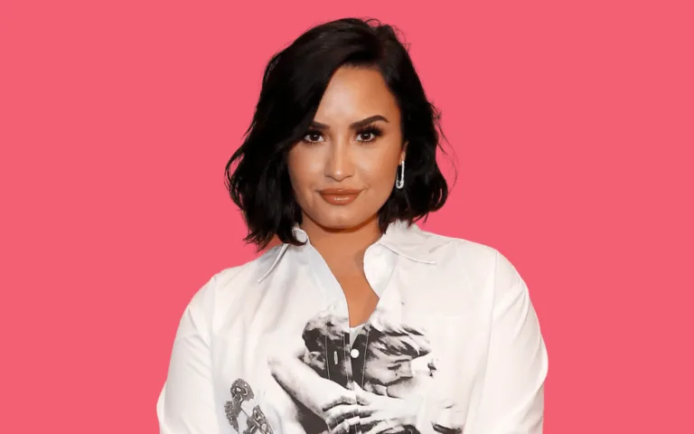Demi Lovato Net Worth 2021